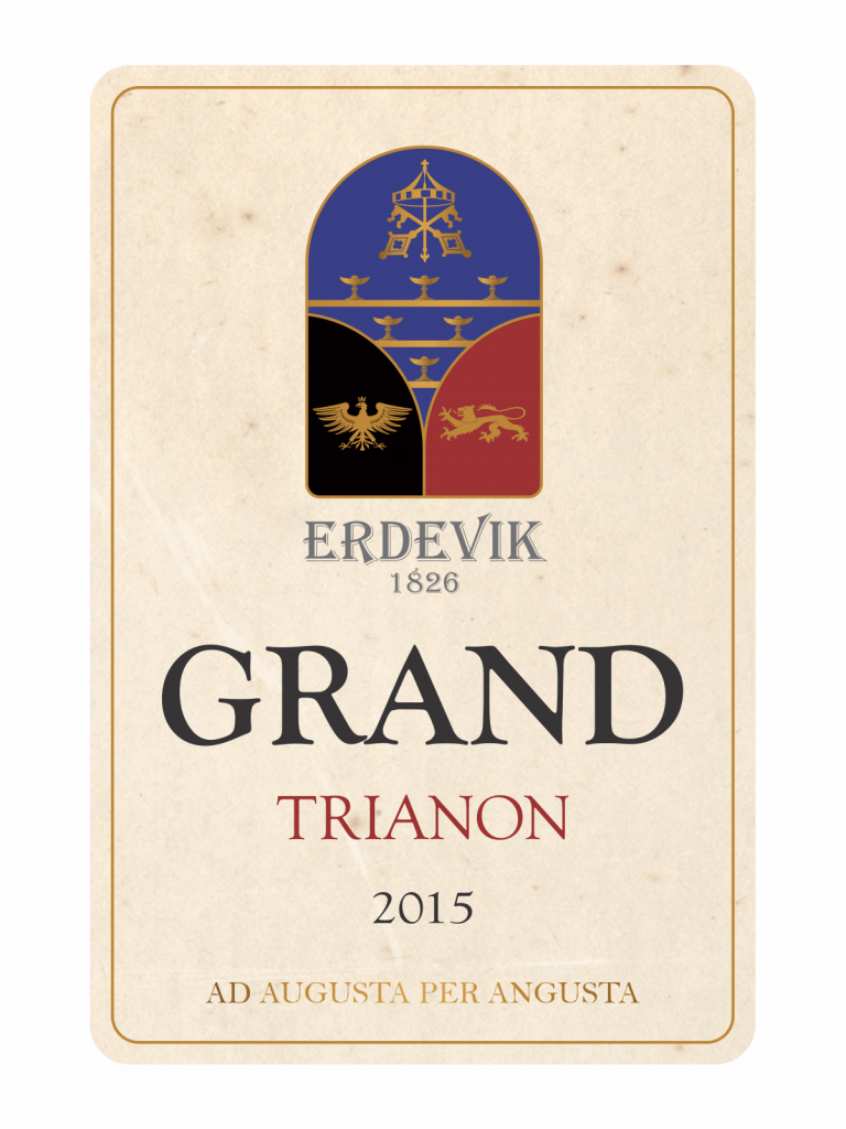 GRAND TRIANON